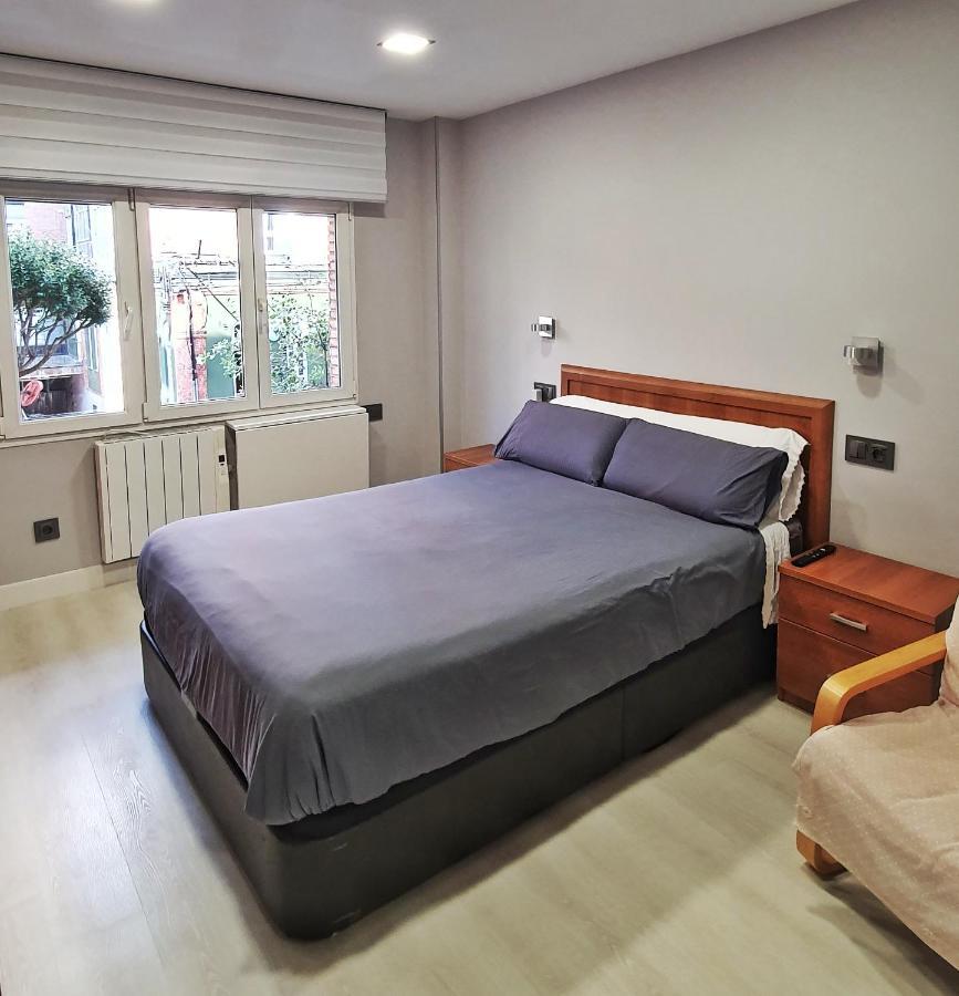 Apartmán El Manso, 150M Playa Gijón Exteriér fotografie